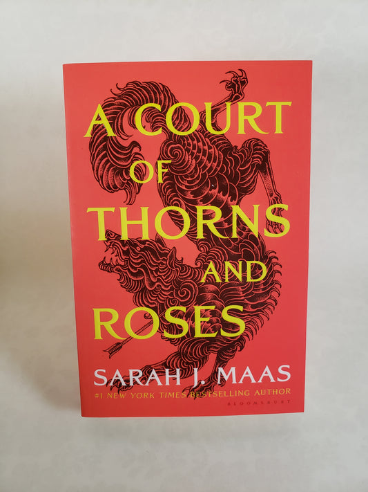 A Court of Thorns and Roses (A Court of Thorns and Roses, 1) - Paperback