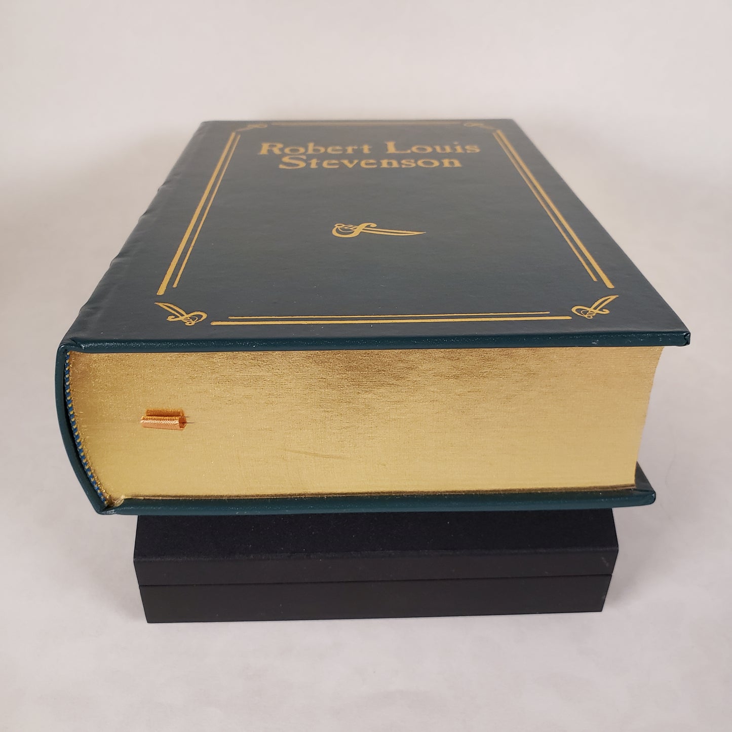 Robert Louis Stevenson Omnibus - B&N Leatherbound Hardcover