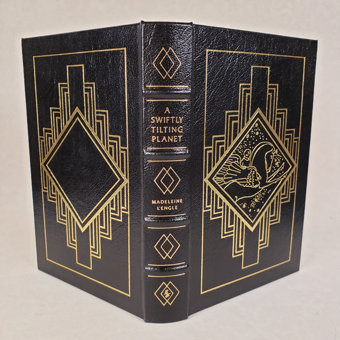 A Swiftly Tilting Planet, Leatherbound Easton Press Edition - Hardcover